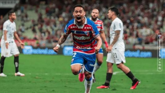 Yago Pikachu fez o primeiro gol na vitória sobre o Corinthians, que garantiu a vaga na final da Sul-Americana