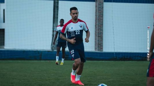 Yago Pikachu pode ser titular na partida desta terça-feira do Fortaleza, na Venezuela