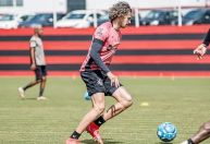 Sem Castilho, Vitória inicia preparação para enfrentar o Vila Nova