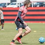 Condé admite improvisar no Vitória e fala em 'evitar surpresa' contra Tombense