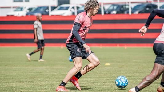 Yan Soutto deverá atuar como lateral contra o Tombense