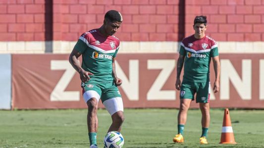 Yoni já está treinando com o elenco do Fluminense