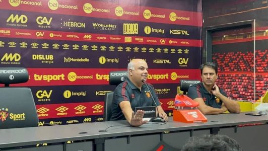 Yuri Romão concedeu uma longa entrevista coletiva