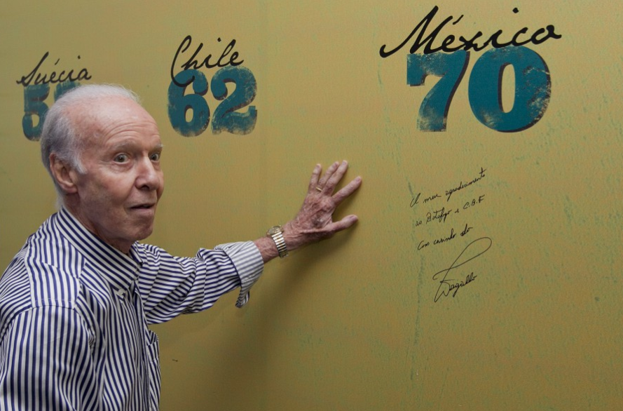 Ex-cuidadora de Zagallo processa família por ‘trabalho humilhante’; diz jornal