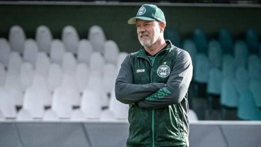 Zago não é mais treinador do Coritiba