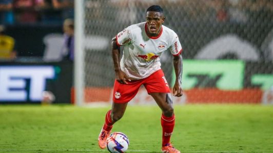 Gustavo Marques, zagueiro do Bragantino