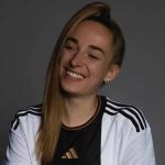 Zagueira alemã cita 'cai-cai' de Neymar para valorizar futebol feminino