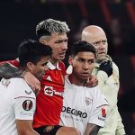 Lisandro Martínez está fora da temporada no Manchester United