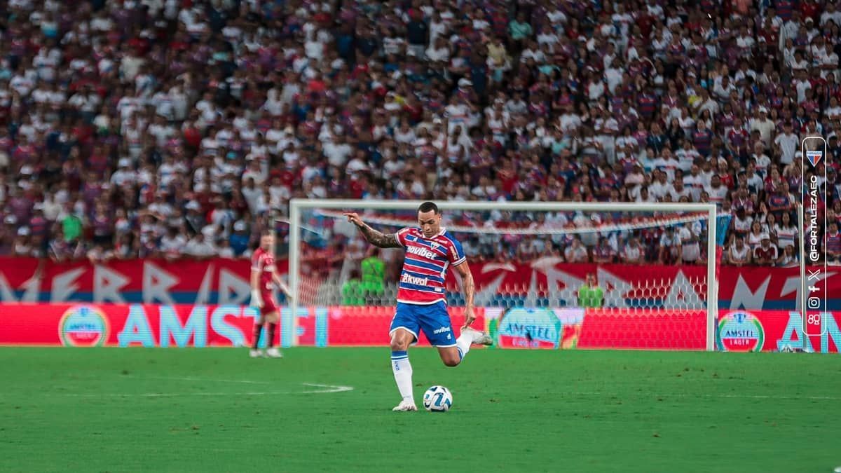 Fortaleza lota o Castelão e bate recorde de público na Copa Sul-Americana