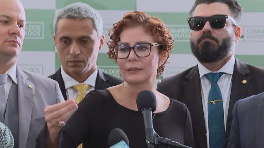 Zambelli cita Silveira após ação da PF: "Sei o que pode acontecer com deputados que brincam com ministros".