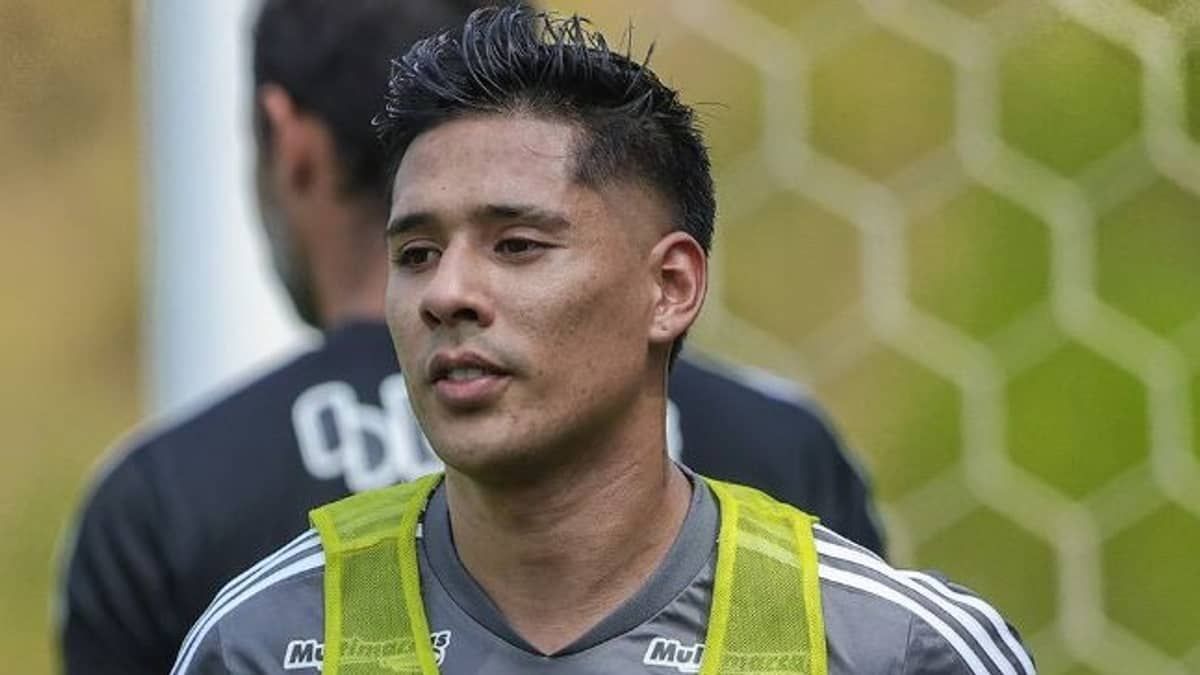 Zaracho, do Atlético, começa processo de transição física para retorno aos gramados