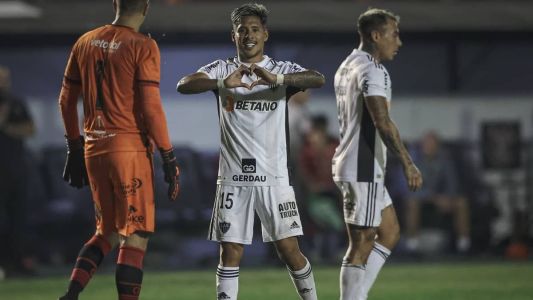 Zaracho marcou golaço da classificação do Atlético na Copa do Brasil