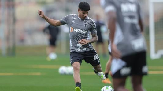 Zaracho não atua desde 2 de agosto, no duelo contra o Palmeiras, pela Libertadores