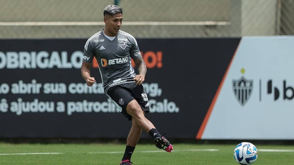 Atlético: Eduardo Coudet conta com Zaracho na Libertadores? 