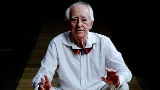 Zé Celso segue internado em estado grave