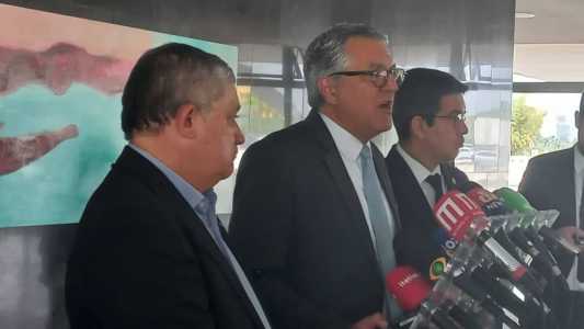 Zé Guimarães, Alexandre Padilha e Randolfe Rodrigues