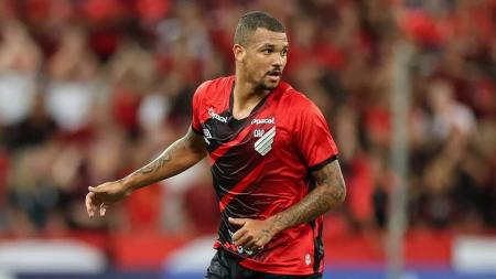 Zé Ivaldo já participou de sete jogos pelo Brasileiro