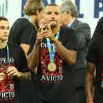 Cruzeiro segue interessado em Zé Ivaldo e deseja pré-contrato com o zagueiro