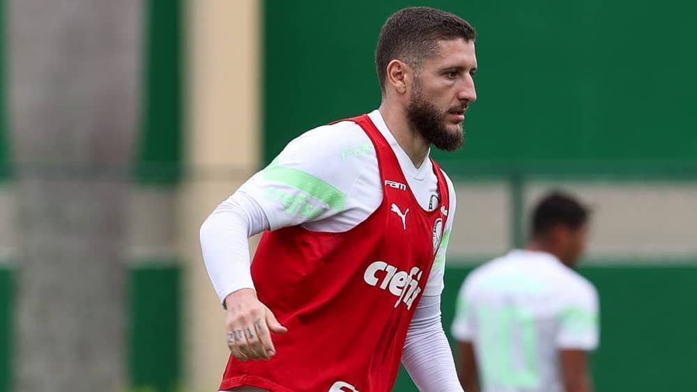 Zé Rafael valoriza retornos no Palmeiras antes de 'final' contra o Fortaleza