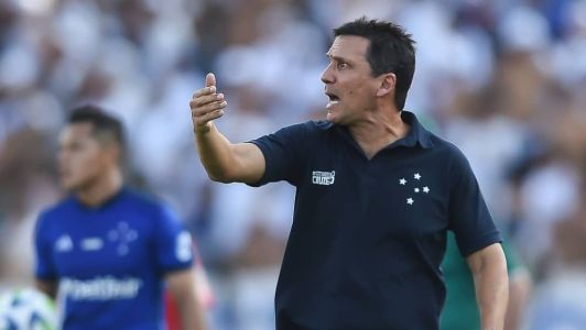 Zé Ricardo deixou o Cruzeiro após dez partidas no comando da equipe