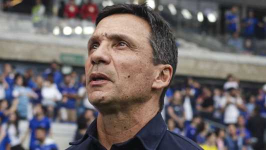 Zé Ricardo escalou Cruzeiro com novidades para jogo em Curitiba