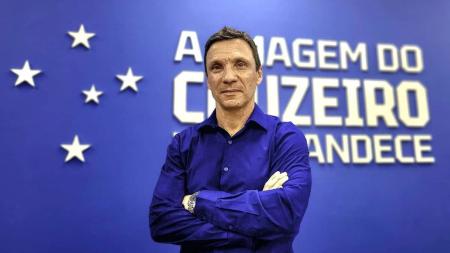 Zé Ricardo foi anunciado como novo treinador do Cruzeiro