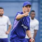 Primeiro treino de Zé Ricardo marca reapresentação do Cruzeiro após folga