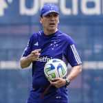 Zé Ricardo precisará mudar setor do Cruzeiro pela 1ª vez; veja opções
