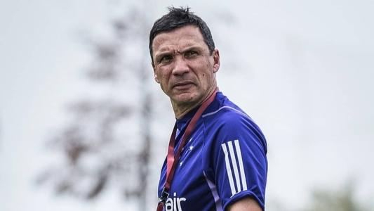 Zé Ricardo tenta conduzir o Cruzeiro à próxima edição da Copa Sul-Americana