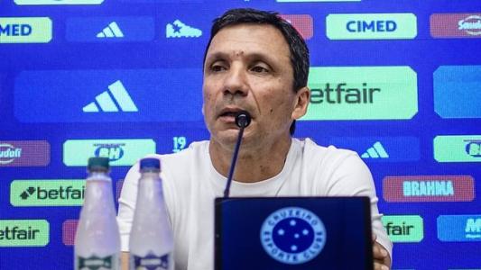 Zé Ricardo terá reunião para comentar sobre chances a garotos da base