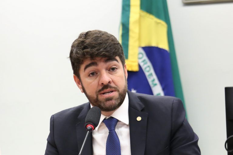 Com aumento de casos de autismo, Comissão quer financiamento da Saúde permanente para APAES