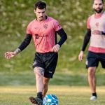 Recuperado de lesão, Zeca reforça o Vitória contra o Juventude