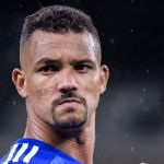 Cruzeiro prepara saída de Zé Ivaldo, mira zagueiro argentino e avalia David Luiz