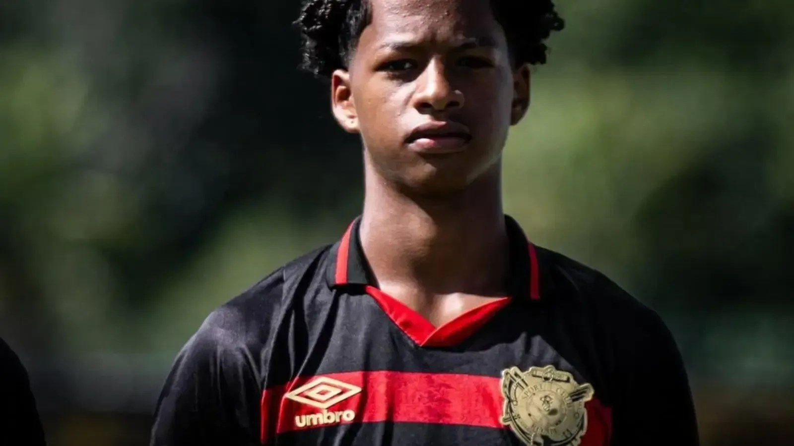 Conheça Zé Lucas, a revelação do Sport que recebe elogios até dos adversários