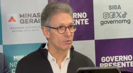Governador Romeu Zema anunciou adiamento no processo de escuta sobre escolas cívico-militares