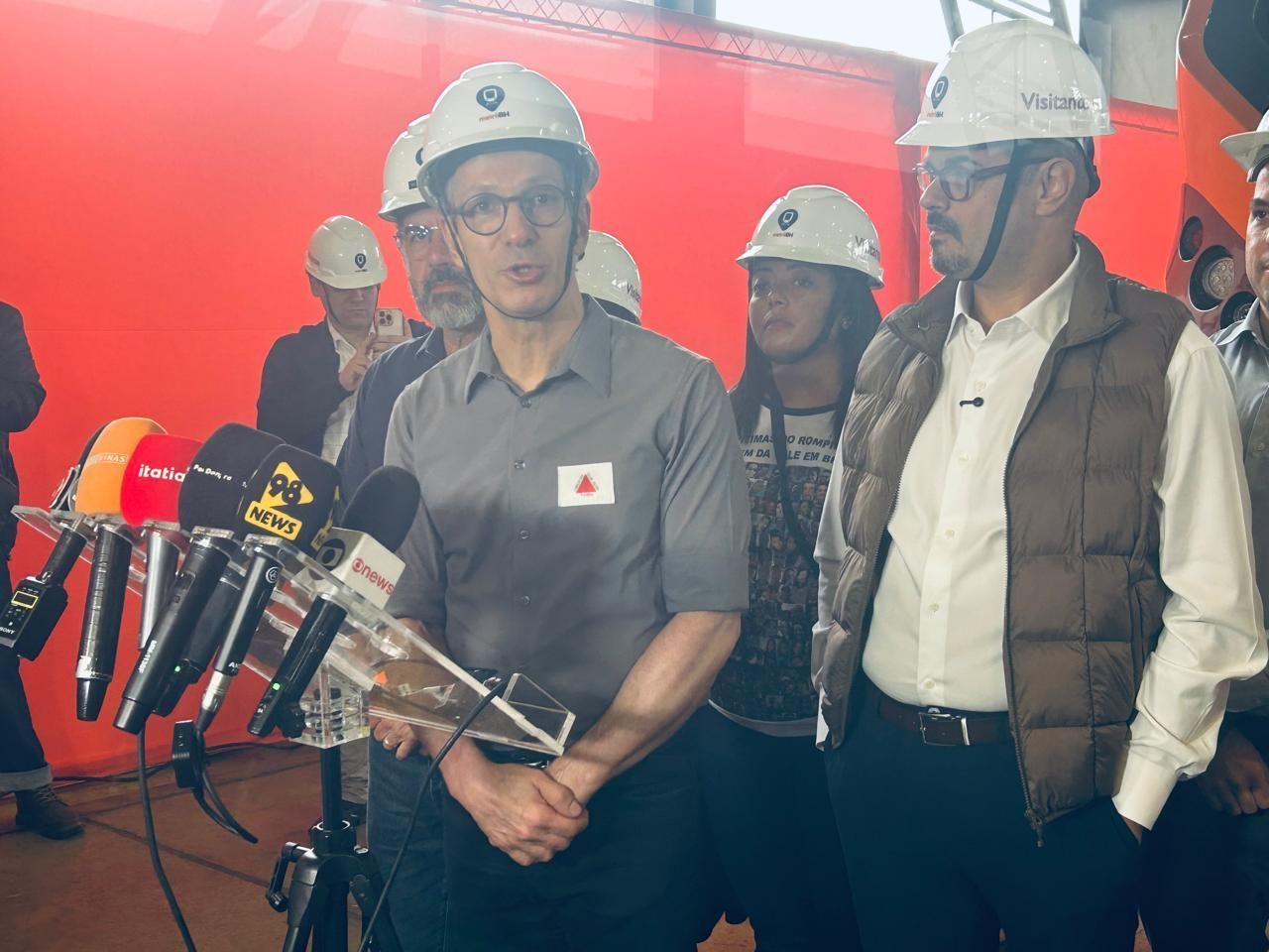 Zema intensifica agendas públicas em despedida do cargo, mas nega interesse eleitoral