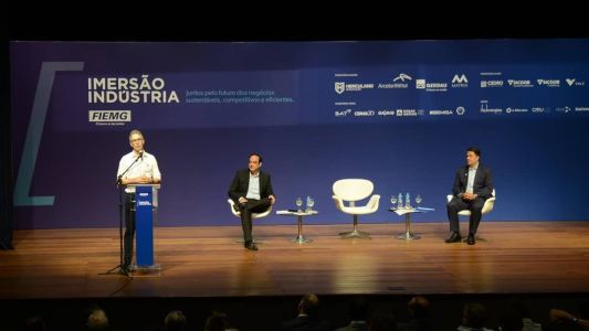 Zema participou de evento promovido pela Fiemg nesta segunda-feira (10)