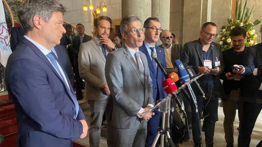 Zema recebeu comitiva alemã em um almoço no Palácio da Liberdade, em Belo Horizonte