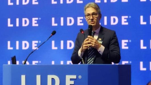 Zema sancionou aumento do próprio salário em maio deste ano