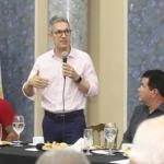 MP pede explicações a Zema por obra de R$ 41 milhões em estrada que leva a sítio da família