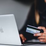 Zerar imposto em compras online pode não ser vantajoso ao consumidor, diz especialista