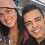 Zezé Di Camargo fica preso em vôo para Miami após morte de passageiro