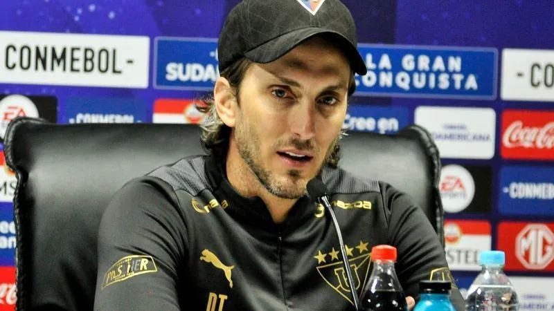São Paulo contrata substituto de Thiago Carpini, diz colunista