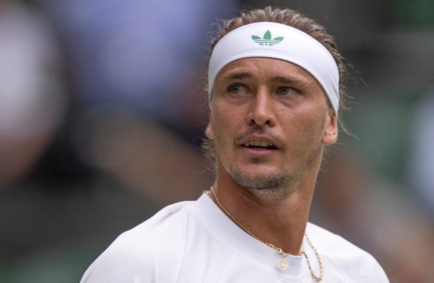 Zverev se diz 'vazio' e 'sem alegria' e admite procurar terapia após queda em Wimbledon