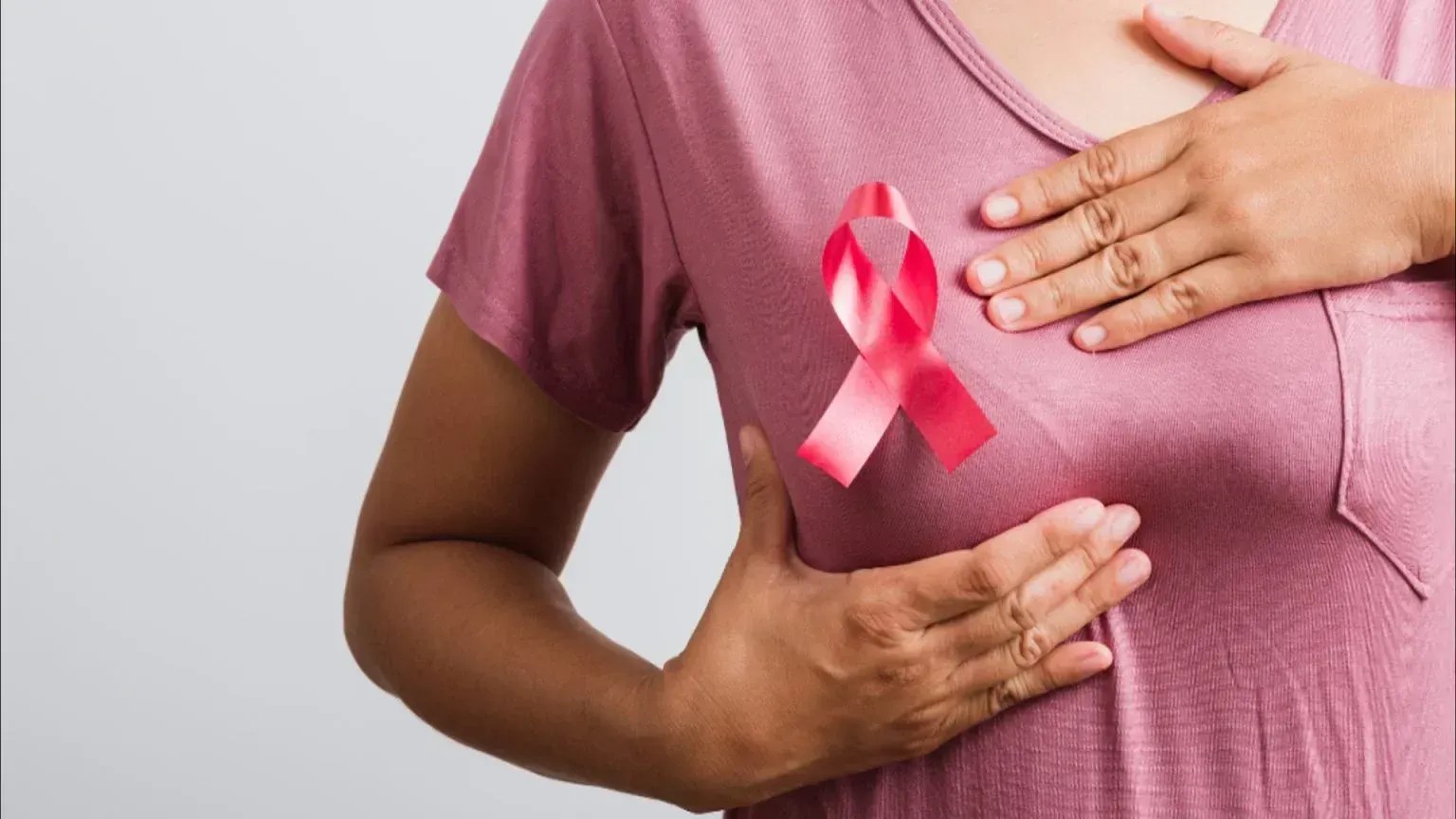 Associação Comercial de Ouro Branco realiza palestra gratuita em apoio ao Outubro Rosa