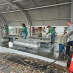 Prefeitura de Varginha realiza limpeza geral no ponto de ônibus central
