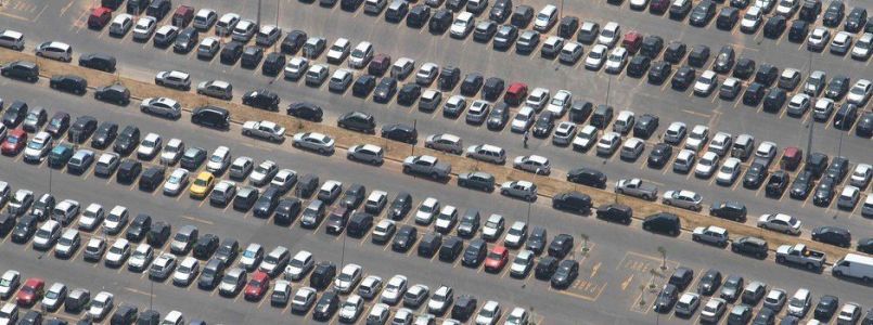 Além do cartão e do Pix, o pagamento continua disponível via Documento de Arrecadação Estadual (DAE) ou diretamente nos bancos autorizados apenas com o número do Renavam.