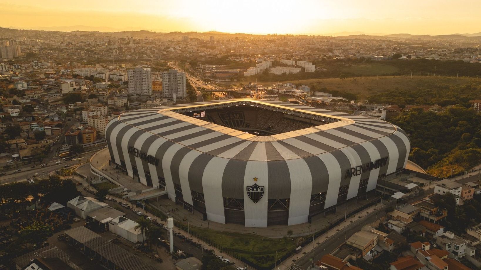 Em baixa, América recebe Botafogo-SP em jogo histórico na Arena MRV