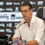 Diretor do Atlético reage a grupo na Sul-Americana e projeta nova final