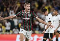 Atlético sofre gol de ex-Lanús e é superado pelo Fluminense no Brasileirão